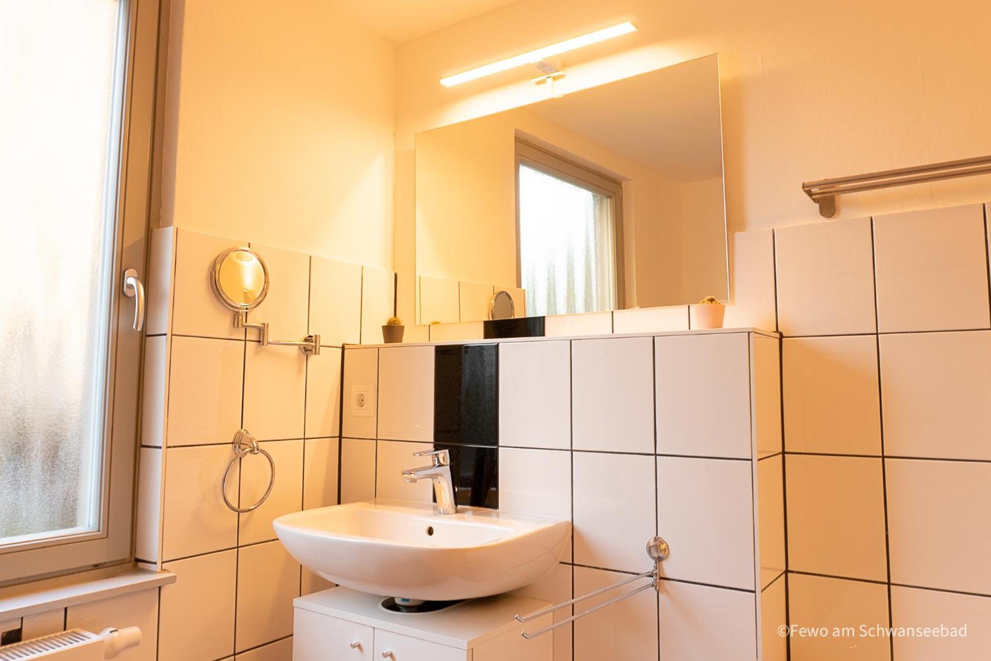 Fewo Am Schwanseebad Mit Garten - Ruhig, Familienfreundlich Und Zentrumsnah 魏玛 外观 照片